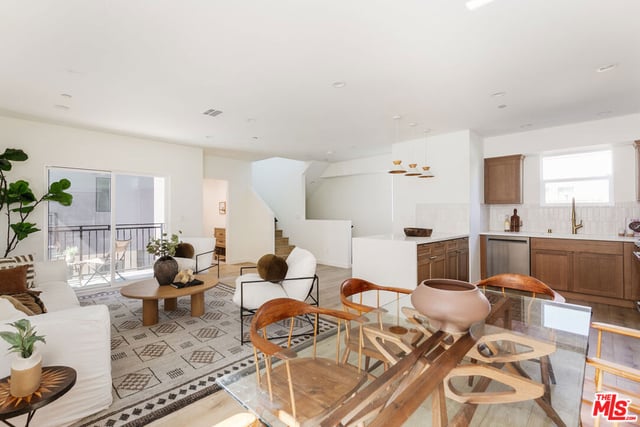 1231 1/2 N June Street, Los Angeles, CA 90038 — photo 2 of 37