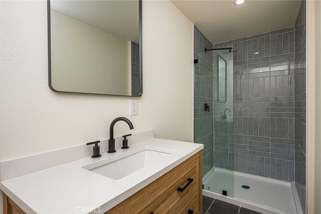 417 E 140th Street, Los Angeles, CA 90061 — photo 12 of 26