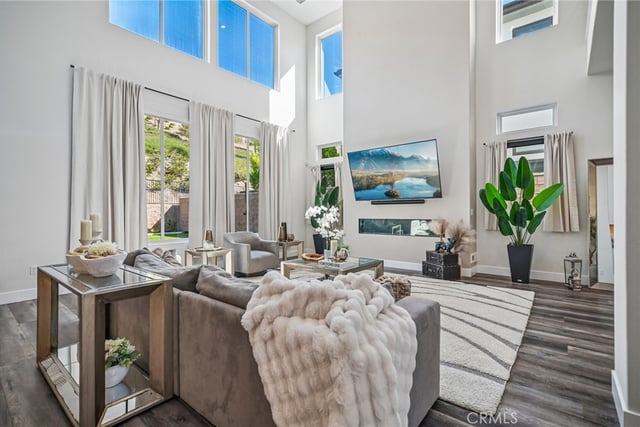 20331 W Windsor Lane, Porter Ranch, CA 91326 — photo 11 of 75