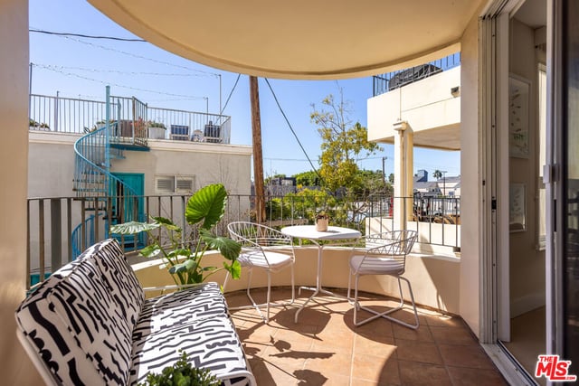 235 Main Street 217, Venice, CA 90291 — photo 9 of 32