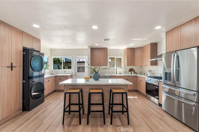 1724 W 43rd Street, Los Angeles, CA 90062 — photo 14 of 31
