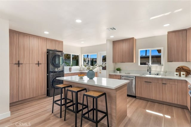 1724 W 43rd Street, Los Angeles, CA 90062 — photo 15 of 31