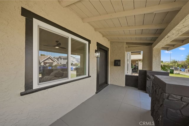 1724 W 43rd Street, Los Angeles, CA 90062 — photo 5 of 31
