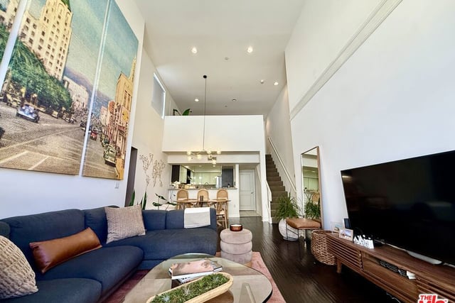 1353 N Fuller Avenue PH2, Los Angeles, CA 90046 — photo 2 of 25
