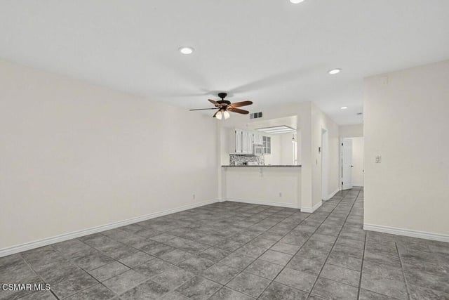 9906 Owensmouth Avenue 14, Chatsworth, CA 91311 — photo 7 of 36