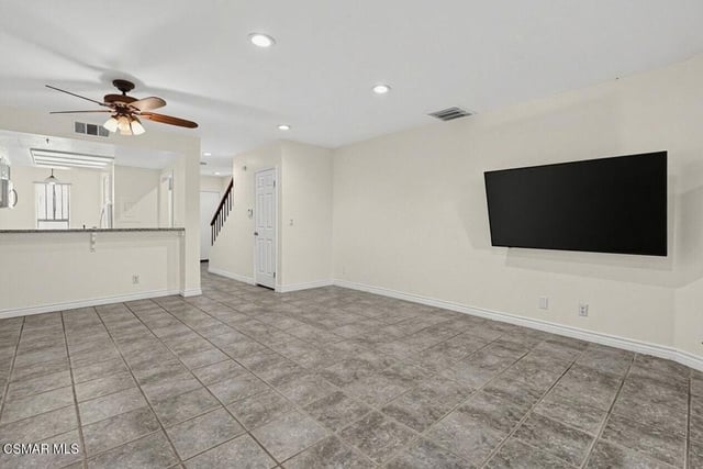 9906 Owensmouth Avenue 14, Chatsworth, CA 91311 — photo 8 of 36