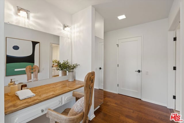 9830 Beeson Drive, Los Angeles, CA 90210 — photo 17 of 36
