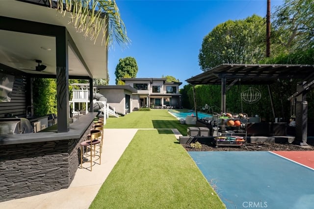 5301 Amestoy Avenue, Encino, CA 91316 — photo 19 of 65