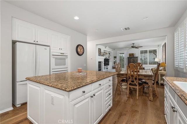 25730 Hawthorne Place, Stevenson Ranch, CA 91381 — photo 12 of 41