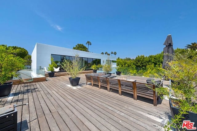 9570 SUNSET Boulevard, Beverly Hills, CA 90210 — photo 26 of 44