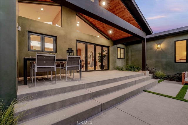 5525 Wortser Avenue, Sherman Oaks, CA 91401 — photo 35 of 46