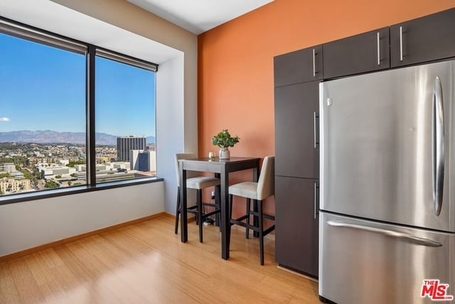 1100 Wilshire Boulevard 2105, Los Angeles, CA 90017 — photo 11 of 39