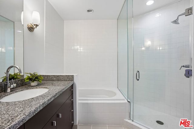 1100 Wilshire Boulevard 2105, Los Angeles, CA 90017 — photo 20 of 39