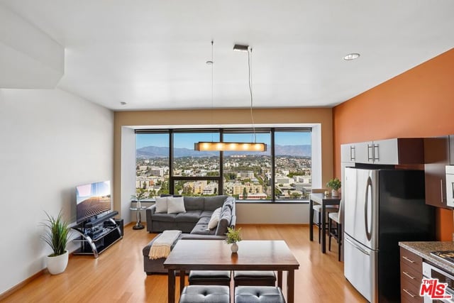 1100 Wilshire Boulevard 2105, Los Angeles, CA 90017 — photo 6 of 39