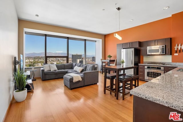 1100 Wilshire Boulevard 2105, Los Angeles, CA 90017 — photo 7 of 39