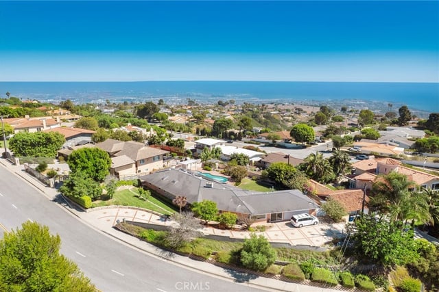 2929 Crest Drive, Rancho Palos Verdes, CA 90275 — photo 12 of 36