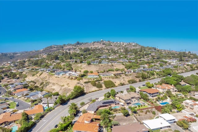 2929 Crest Drive, Rancho Palos Verdes, CA 90275 — photo 8 of 36