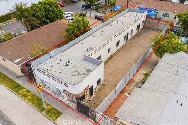 8706 Avalon, Los Angeles, CA 90003 — photo 6 of 13