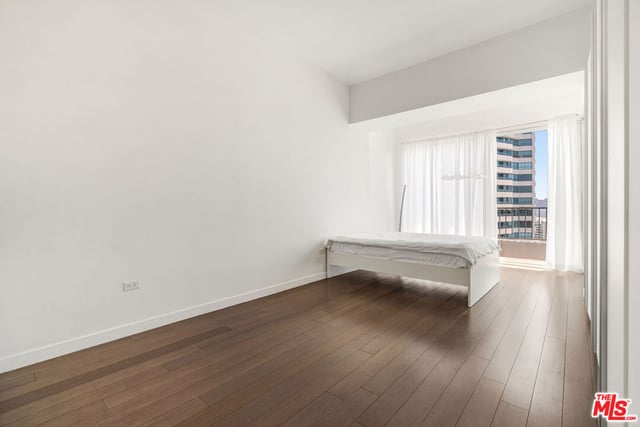 10501 Wilshire Boulevard 1904, Los Angeles, CA 90024 — photo 16 of 24