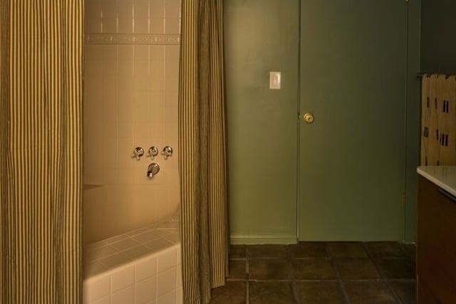 2774 Woodstock Road, Los Angeles, CA 90046 — photo 21 of 34