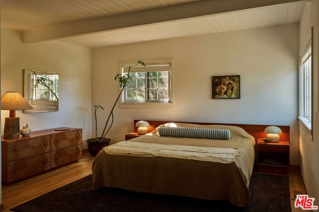 2774 Woodstock Road, Los Angeles, CA 90046 — photo 23 of 34