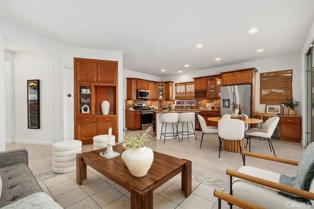 21507 Bodie Place, Saugus, CA 91390 — photo 14 of 50