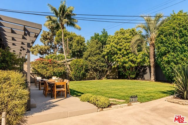 7122 Glasgow Avenue, Los Angeles, CA 90045 — photo 9 of 30