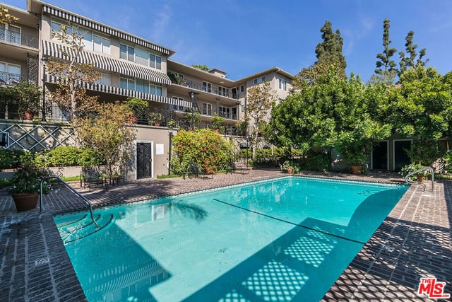 1225 Sunset Plaza Drive 2, West Hollywood, CA 90069 — photo 5 of 19
