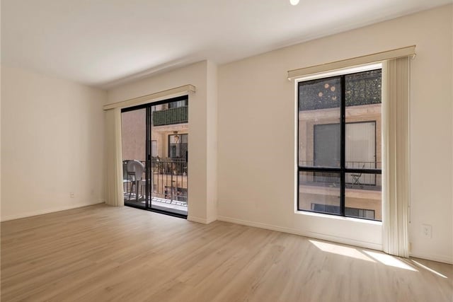 7300 Franklin Avenue 354, Los Angeles, CA 90046 — photo 11 of 19