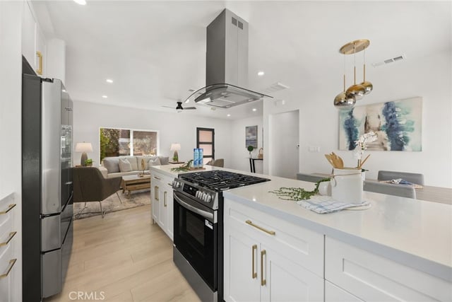 1379 E Elizabeth Street, Pasadena, CA 91104 — photo 11 of 19