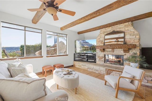 27620 Muir Grove Way, Castaic, CA 91384 — photo 11 of 75