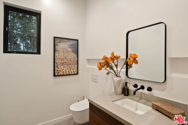 10326 Keswick Avenue, Los Angeles, CA 90064 — photo 23 of 74