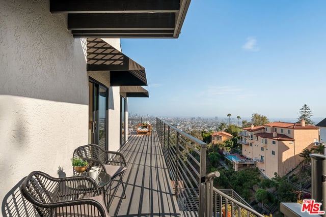 2967 Glendower Avenue, Los Angeles, CA 90027 — photo 19 of 146