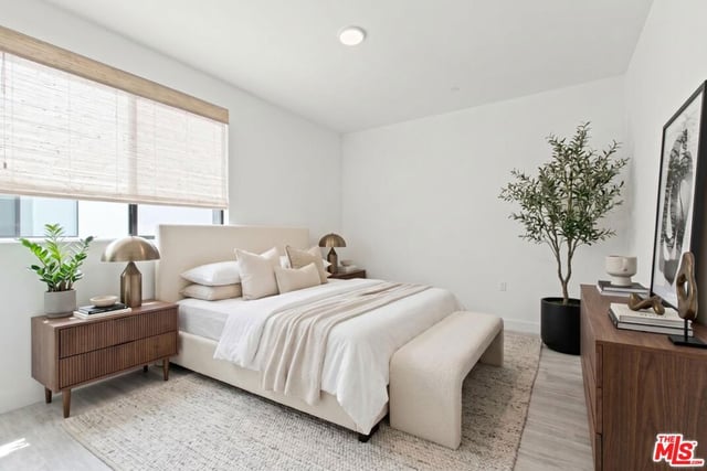 6716 N Royce Lane, Van Nuys, CA 91411 — photo 18 of 28