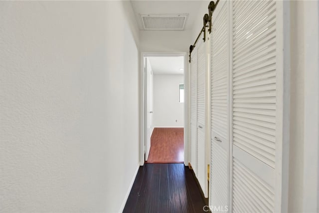 9745 Via Roma, Burbank, CA 91504 — photo 13 of 25
