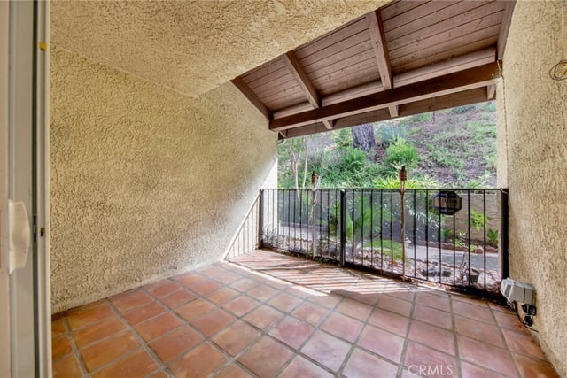 9745 Via Roma, Burbank, CA 91504 — photo 19 of 25