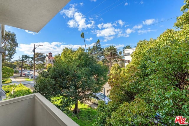 1101 Lincoln Boulevard 5, Santa Monica, CA 90403 — photo 4 of 29