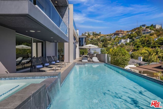 1489 Stebbins Terrace, West Hollywood, CA 90069 — photo 5 of 29