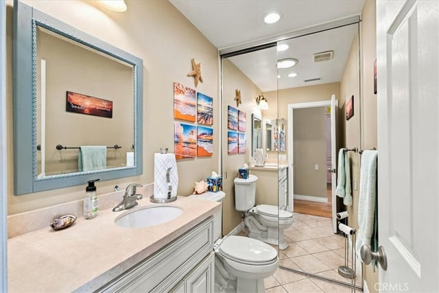 19237 Avenue Of The Oaks D, Newhall, CA 91321 — photo 11 of 22