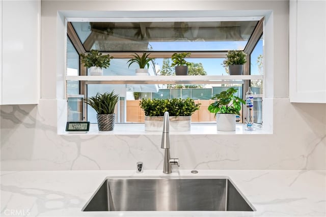 3716 Crownridge, Sherman Oaks, CA 91403 — photo 13 of 39