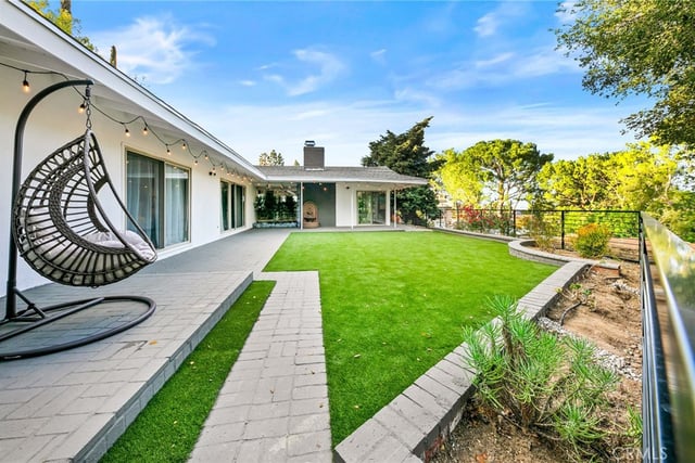 3716 Crownridge, Sherman Oaks, CA 91403 — photo 36 of 39