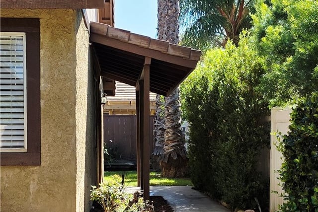 23512 Lampara Drive, Valencia, CA 91355 — photo 3 of 15