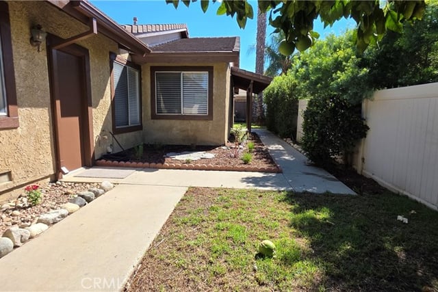 23512 Lampara Drive, Valencia, CA 91355 — photo 4 of 15