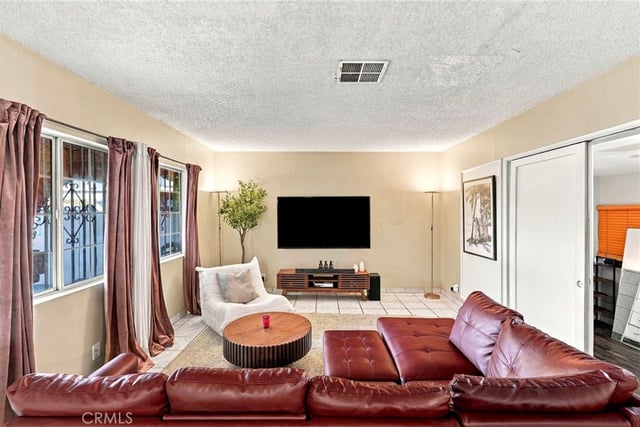 10481 Remick Ave, Pacoima, CA 91331 — photo 13 of 40