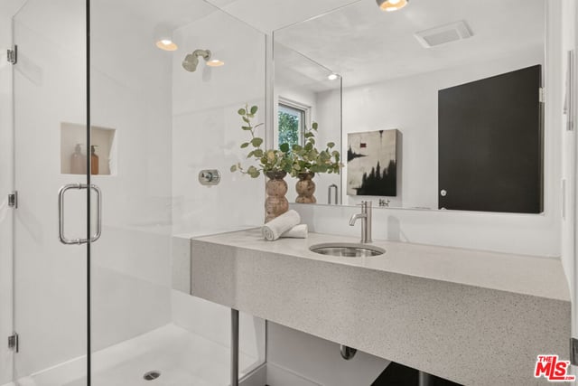 2538 Hutton Drive, Beverly Hills, CA 90210 — photo 51 of 65
