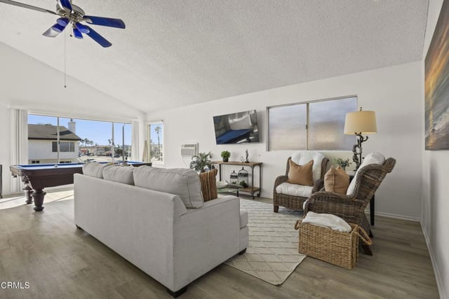261 Hollywood Boulevard, Oxnard, CA 93035 — photo 14 of 44