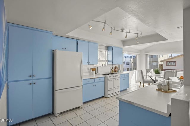 261 Hollywood Boulevard, Oxnard, CA 93035 — photo 27 of 44