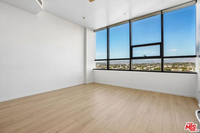 1100 Wilshire Boulevard 1804, Los Angeles, CA 90017 — photo 4 of 35