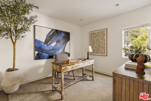 12545 Walsh Avenue, Los Angeles, CA 90066 — photo 16 of 29