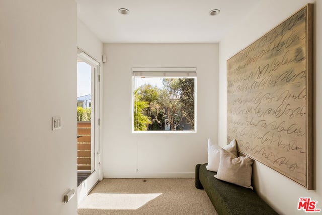 12545 Walsh Avenue, Los Angeles, CA 90066 — photo 19 of 29